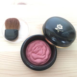 エイボン(AVON)の★未使用★エイボン チーク(チーク)