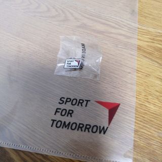 非売品　Sport For Tomorrow ピンバッジ(バッジ/ピンバッジ)