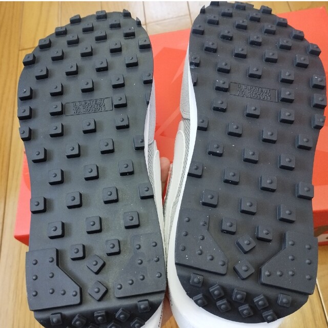 sacai(サカイ)のNIKE LDWAFFLE/SF DH2684 001 25.5cm メンズの靴/シューズ(スニーカー)の商品写真