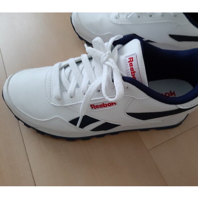 Reebok(リーボック)のReebok　ロイヤルリワインドラン　25㎝ キッズ/ベビー/マタニティのキッズ靴/シューズ(15cm~)(スニーカー)の商品写真