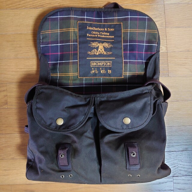 BROMPTON(ブロンプトン)のBrompton Tarras Bag Brompton×Barbour スポーツ/アウトドアの自転車(バッグ)の商品写真