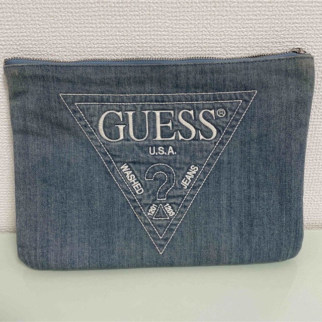 GUESS(ゲス)のGUESS ゲス　クラッチバッグ　ハンドバッグ　セカンドバッグ メンズのバッグ(セカンドバッグ/クラッチバッグ)の商品写真