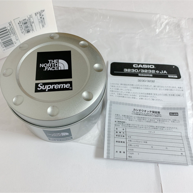 Supreme(シュプリーム)の黒 Supreme The North Face G-SHock Watch メンズの時計(腕時計(デジタル))の商品写真