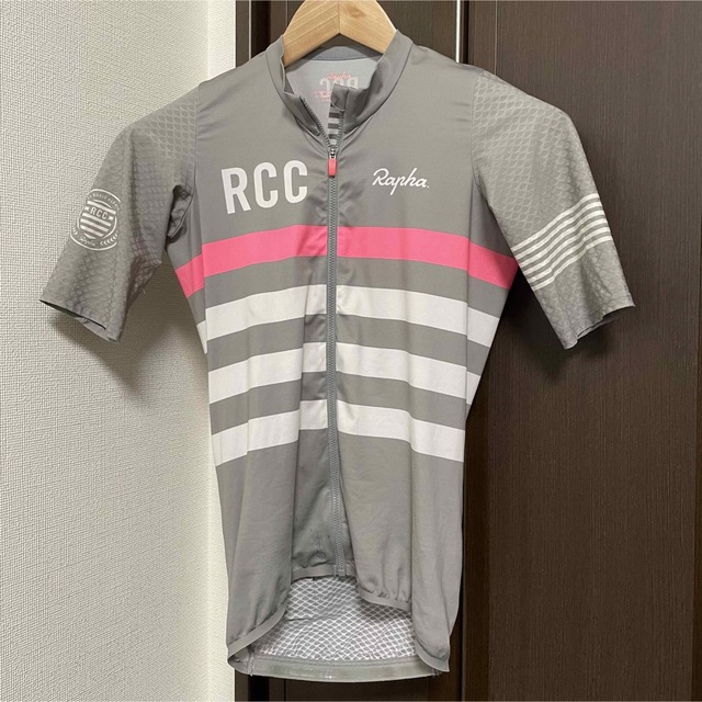 【marj様専用】Rapha ラファ RCC プロチームエアロジャージ　サイズS スポーツ/アウトドアの自転車(ウエア)の商品写真