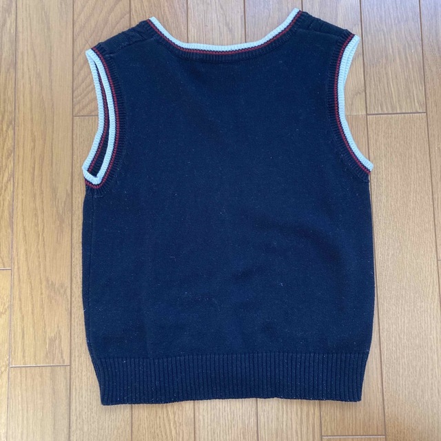 COMME CA ISM(コムサイズム)のニットベスト　140 キッズ/ベビー/マタニティのキッズ服男の子用(90cm~)(ニット)の商品写真