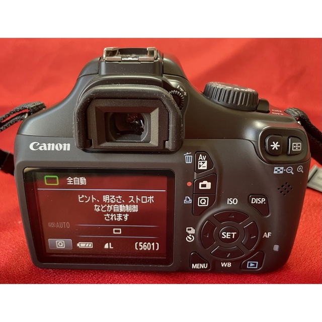 Canon(キヤノン)の箱付き　ショット数1,371回！Canon EOS kiss X50 デジカメ スマホ/家電/カメラのカメラ(デジタル一眼)の商品写真