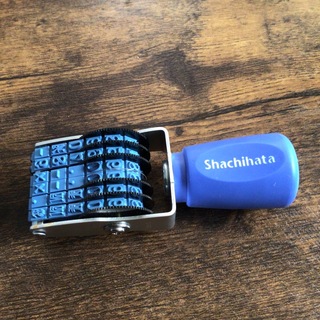 シャチハタ(Shachihata)のシャチハタ　回転ゴム印　欧文6連(オフィス用品一般)