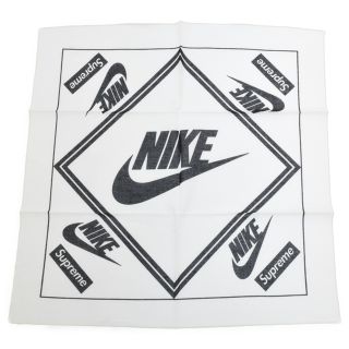 シュプリーム(Supreme)のSUPREME シュプリーム ×NIKE Bandana　バンダナ スカーフ　ブラック/ホワイト(バンダナ/スカーフ)