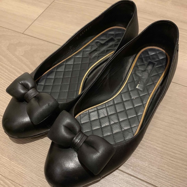 シャネル リボン パンプス ファッション 円