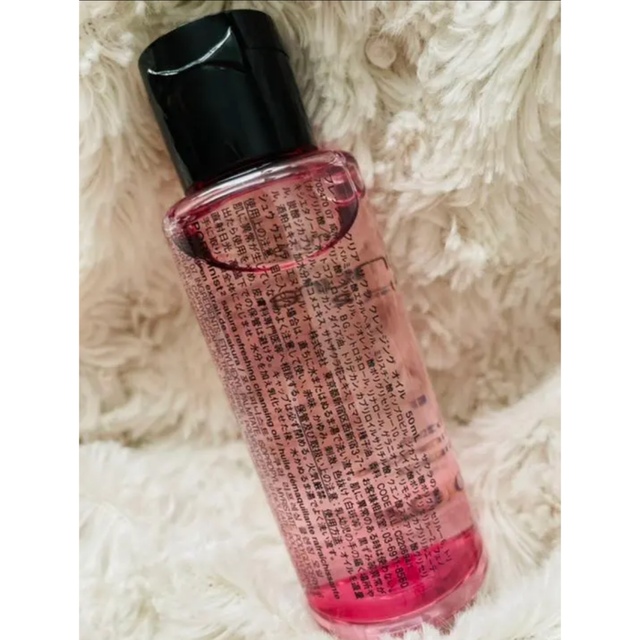 shu uemura(シュウウエムラ)のシュウウエムラ フレッシュ クリア サクラ クレンジング オイル 50ml コスメ/美容のスキンケア/基礎化粧品(クレンジング/メイク落とし)の商品写真