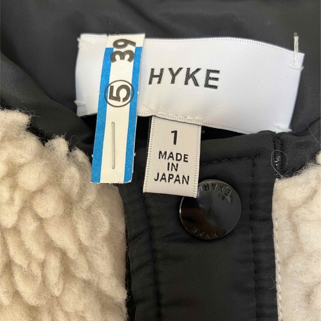 HYKE(ハイク)のHYKE ボアコート レディースのジャケット/アウター(ブルゾン)の商品写真