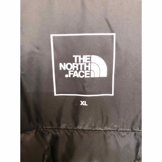 THE NORTH FACE(ザノースフェイス)のノースフェイス　レッドランベスト  メンズのトップス(ベスト)の商品写真