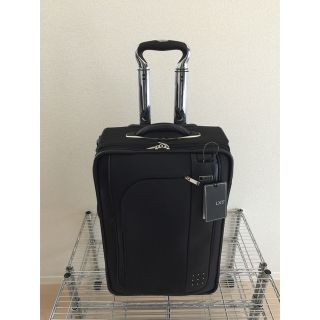 トゥミ(TUMI)の【未使用】TUMI ラグジュアリースーツケース 23020  LXT(ボストンバッグ)