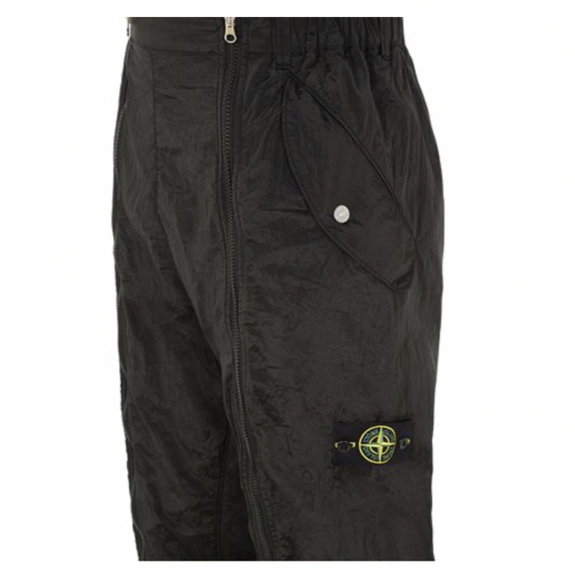 STONE ISLAND - 即完売 stone island ナイロン センタージップ STONE ISLAND - 即完売 stone island ナイロン センタージップ