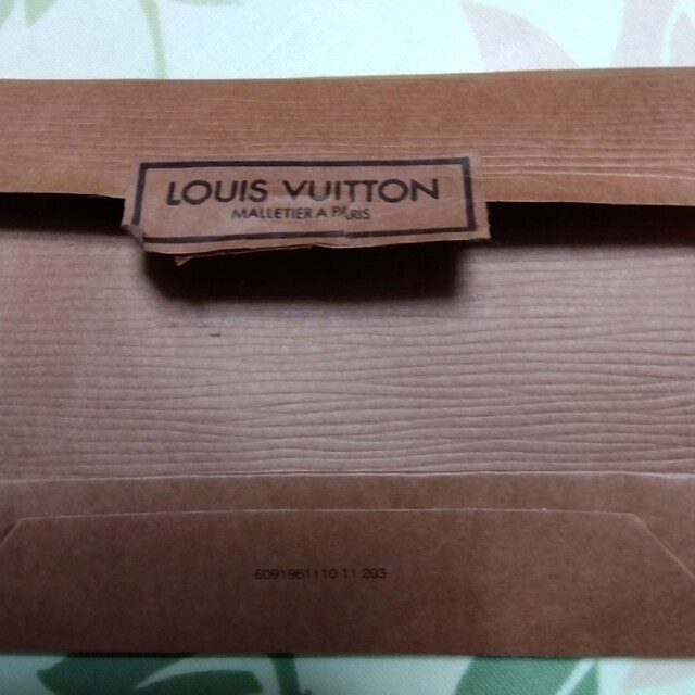 LOUIS VUITTON(ルイヴィトン)のルイビィトン　キーホルダー レディースのファッション小物(キーホルダー)の商品写真