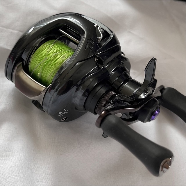 DAIWA(ダイワ)のダイワ ベイトリール 20 タトゥーラ SV TW 103XH右ハンドル  スポーツ/アウトドアのフィッシング(リール)の商品写真