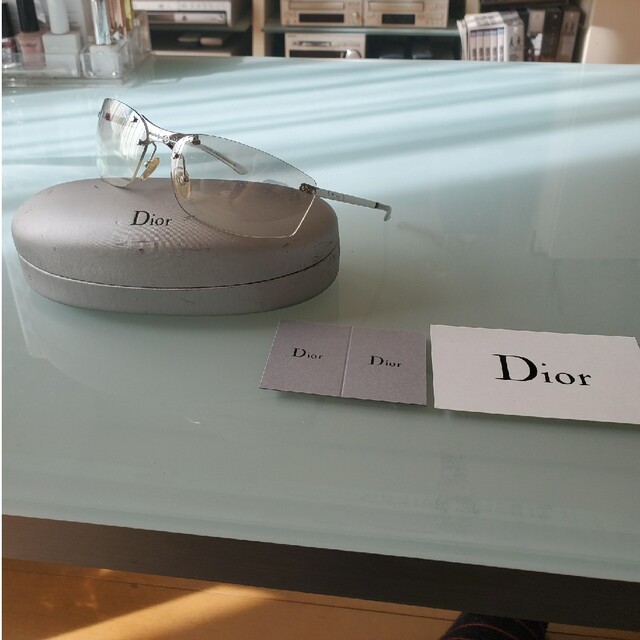 Christian Dior(クリスチャンディオール)のDior　スターモチーフ　サングラス レディースのファッション小物(サングラス/メガネ)の商品写真