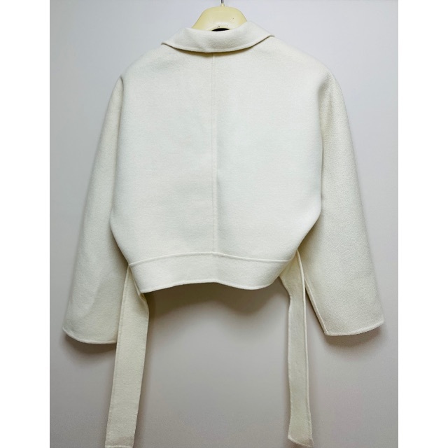 CAROLYNE RORHM  ジャケットとスカート クリーニング済み CAROLYNE RORHM ジャケット とスカート クリーニング済み