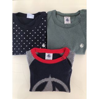 プチバトー(PETIT BATEAU)のPETIT BATEAU プチバトー 長袖Tシャツ 18m(Ｔシャツ)