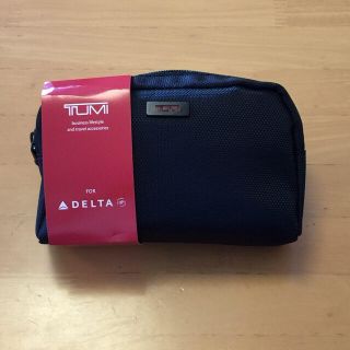 トゥミ(TUMI)のまりる様 専用  TUMI デルタ航空ポーチ(旅行用品)