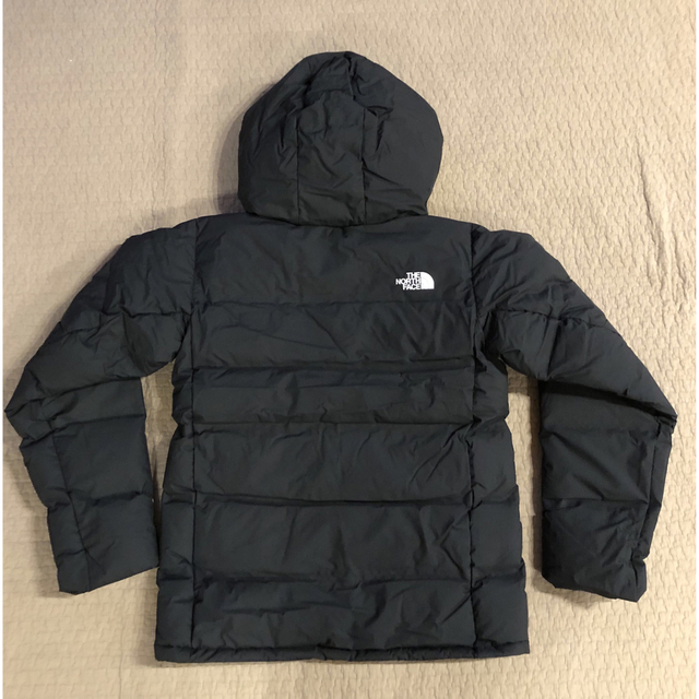 THE NORTH FACE(ザノースフェイス)の新品未使用！THE NORTH FACE  ノースフェイス　ビレイヤーパーカ メンズのジャケット/アウター(ダウンジャケット)の商品写真