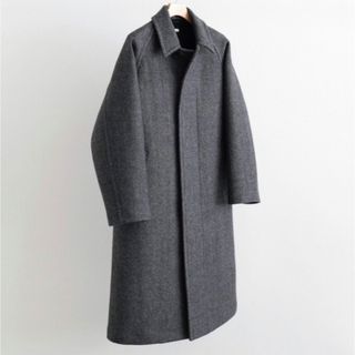 コモリ(COMOLI)の新品 HEUGN (ユーゲン) Daniel size 3(ステンカラーコート)