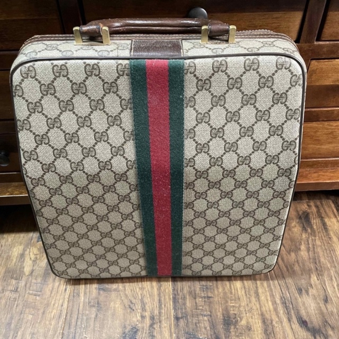 Gucci(グッチ)のグッチ　タイプライター　インテリアとして エンタメ/ホビーの美術品/アンティーク(その他)の商品写真