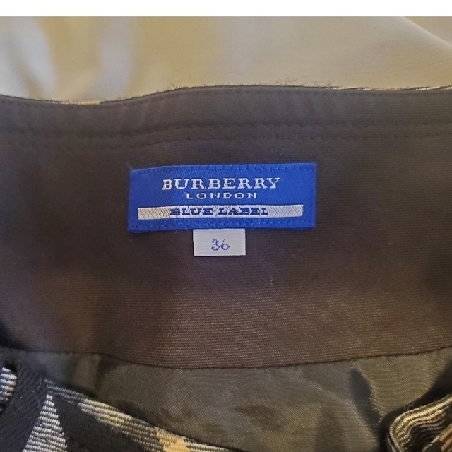 BURBERRY BLUE LABEL(バーバリーブルーレーベル)のBURBERRY blue label　チェックスカート　プリーツスカート レディースのスカート(ミニスカート)の商品写真