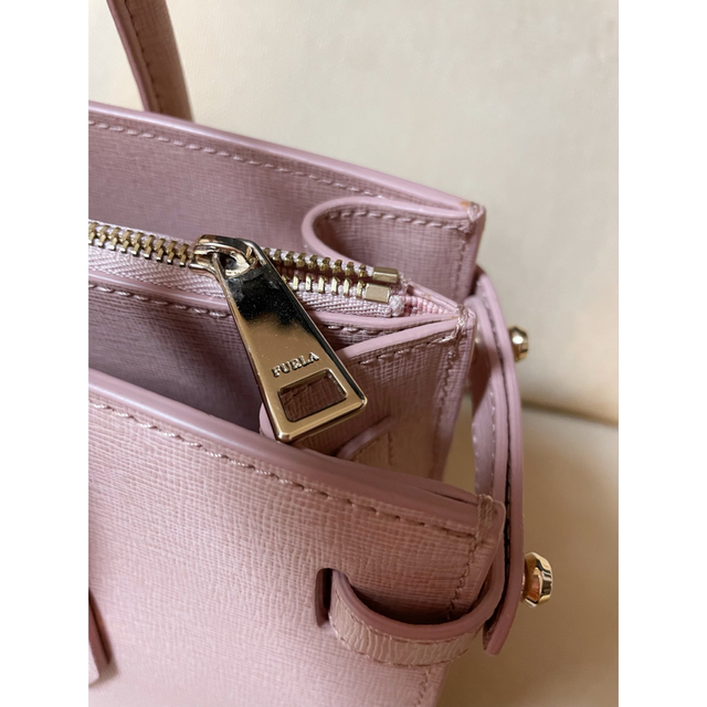 ●値下げ●美品!FURLA ショルダーバッグ ピンクベージュ