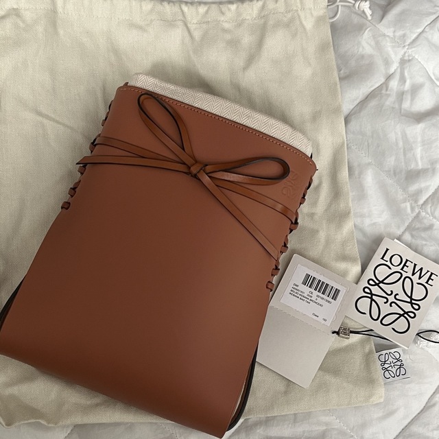 全品送料無料】 LOEWE - LOEWE ロエベ イケバナショルダーバッグ タン