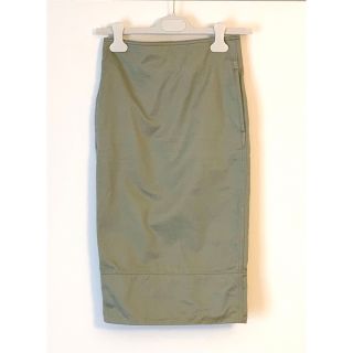 マディソンブルー(MADISONBLUE)のSOFIE LONG SKIRT カーキ(ひざ丈スカート)