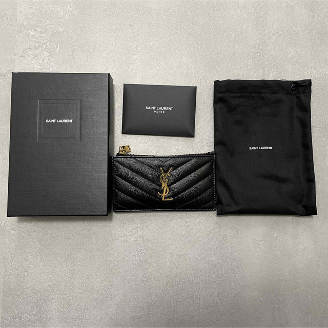 Yves Saint Laurent(イヴサンローラン)のYves Saint Laurent サンローラン フラグメントケース ミニ財布 レディースのファッション小物(財布)の商品写真