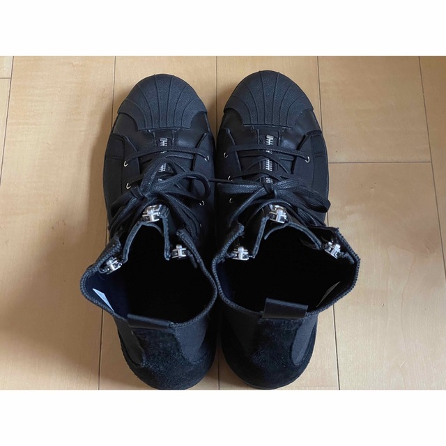 Yohji Yamamoto(ヨウジヤマモト)のYOHJI YAMAMOTO ZIPPER STAR MIDスニーカー メンズの靴/シューズ(スニーカー)の商品写真