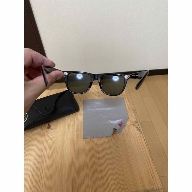 Ray-Ban(レイバン)のRey Ban WAYFARER RB2140-F レイバン　54 メンズのファッション小物(サングラス/メガネ)の商品写真