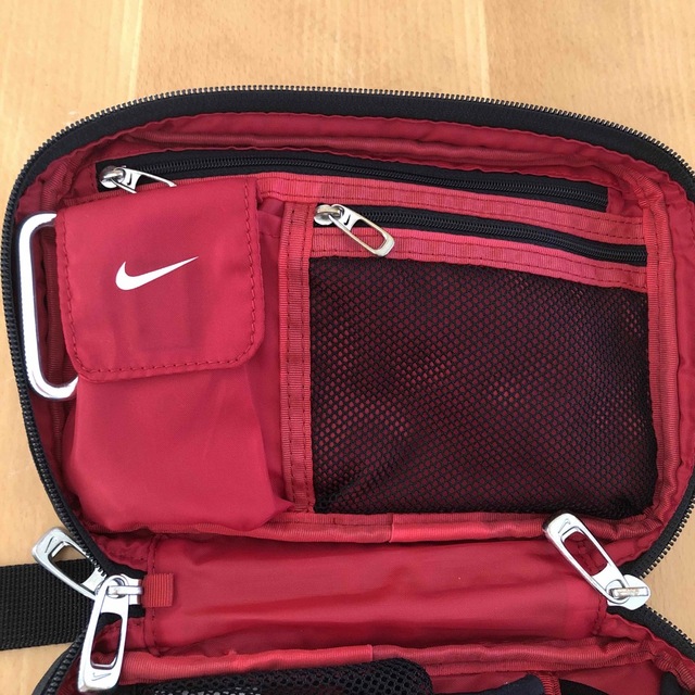 NIKE(ナイキ)のNIKE ゴルフポーチ　黒 その他のその他(その他)の商品写真