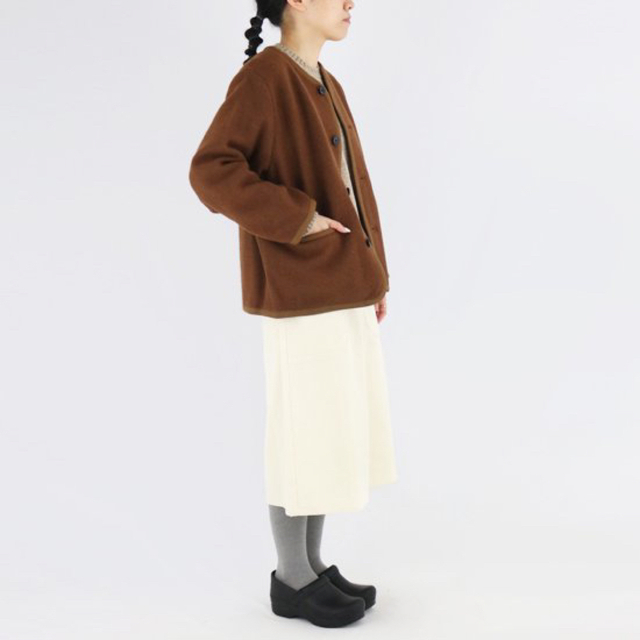 nest Robe(ネストローブ)の【美品です】Charpentier de Vaisseau ノーカラージャケット レディースのジャケット/アウター(ノーカラージャケット)の商品写真