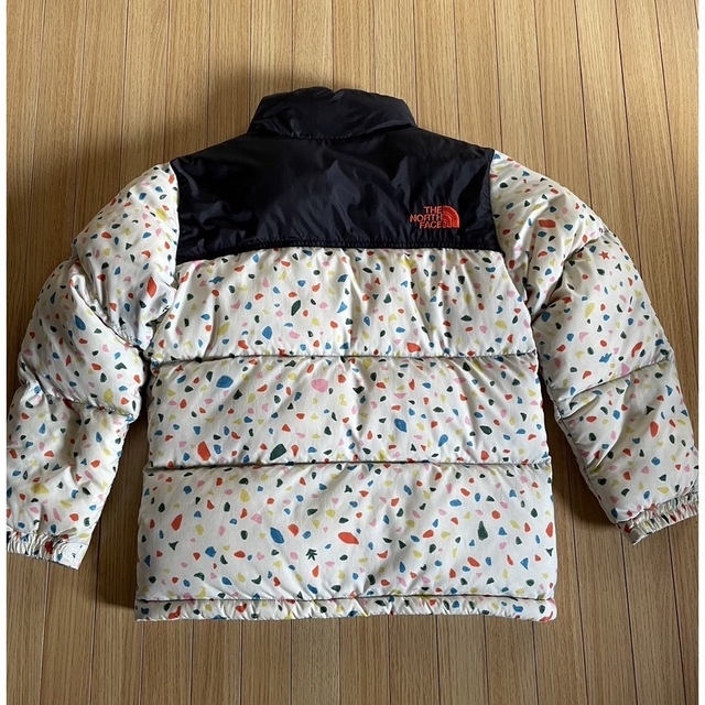 THE NORTH FACE(ザノースフェイス)のノースフェイス ダウンジャケット キッズ/ベビー/マタニティのキッズ服女の子用(90cm~)(ジャケット/上着)の商品写真