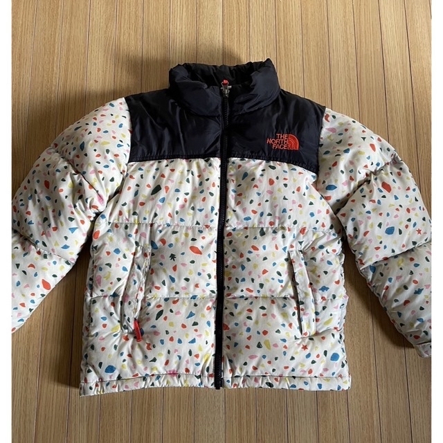 THE NORTH FACE(ザノースフェイス)のノースフェイス ダウンジャケット キッズ/ベビー/マタニティのキッズ服女の子用(90cm~)(ジャケット/上着)の商品写真