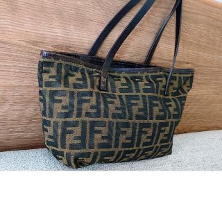 FENDIのフリマアイテム一覧 FENDIのフリマアイテム一覧