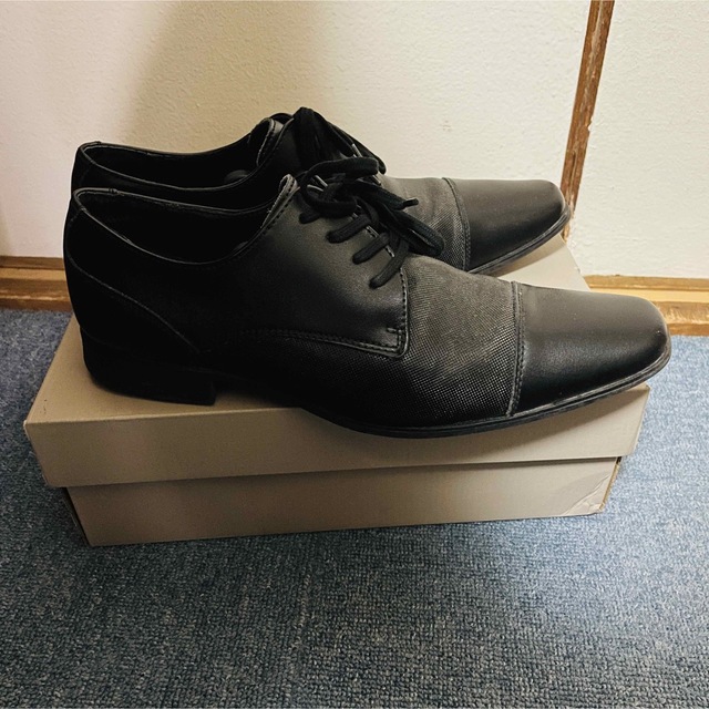 Calvin Klein(カルバンクライン)のCalvin Klein カルバンクライン ビジネスシューズ ブラック 7.5 メンズの靴/シューズ(ドレス/ビジネス)の商品写真