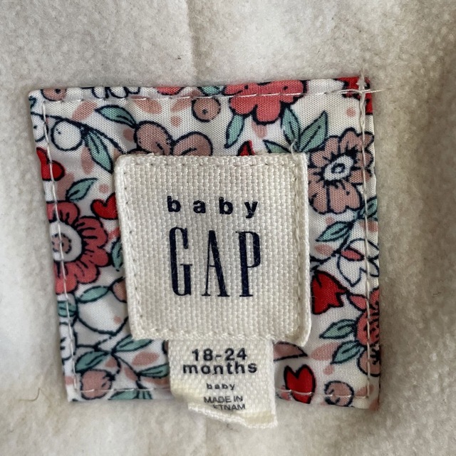 babyGAP(ベビーギャップ)の【nnmiさま専用】GAP ジャンプスーツ　18-24month キッズ/ベビー/マタニティのベビー服(~85cm)(ジャケット/コート)の商品写真