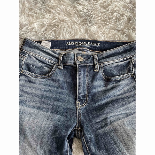 American Eagle(アメリカンイーグル)のアメリカンイーグル スキニー ジーンズ レディースのパンツ(デニム/ジーンズ)の商品写真