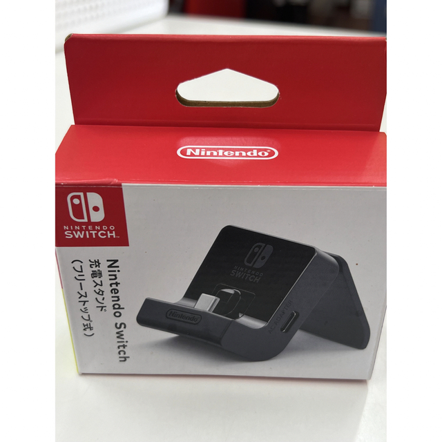 Switch 充電スタンド エンタメ/ホビーのゲームソフト/ゲーム機本体(その他)の商品写真