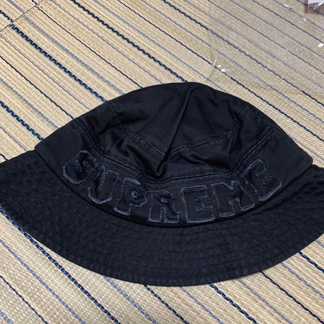 Supreme Cutout Crusher Black M/Lのサムネイル