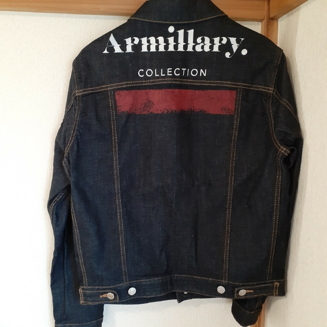 Armillary. デニムジャケット エンタメ/ホビーのタレントグッズ(アイドルグッズ)の商品写真