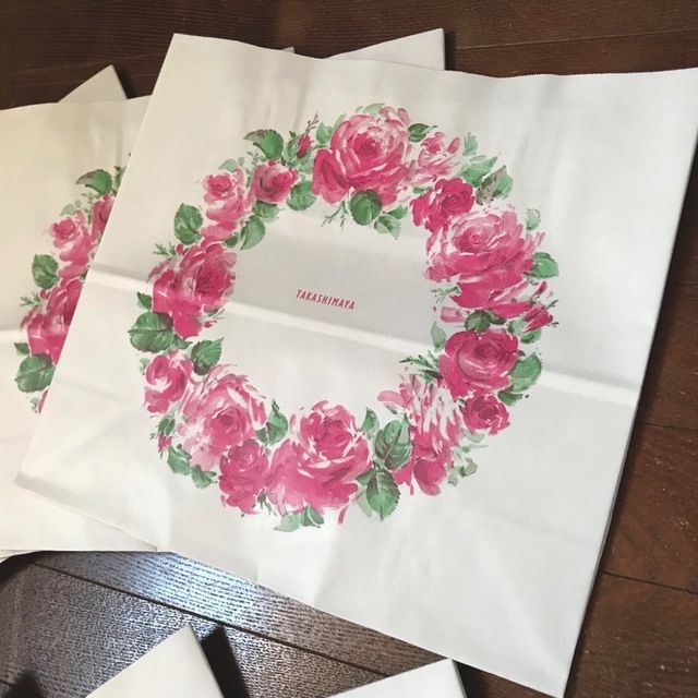 髙島屋(タカシマヤ)の未使用　高島屋　タカシマヤ　Sサイズ　ショップ袋　紙袋　12枚  レディースのバッグ(ショップ袋)の商品写真