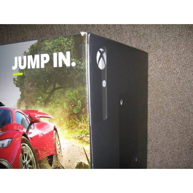 Microsoft(マイクロソフト)の新品未開封　Xbox Series X 本体 1TB エンタメ/ホビーのゲームソフト/ゲーム機本体(家庭用ゲーム機本体)の商品写真