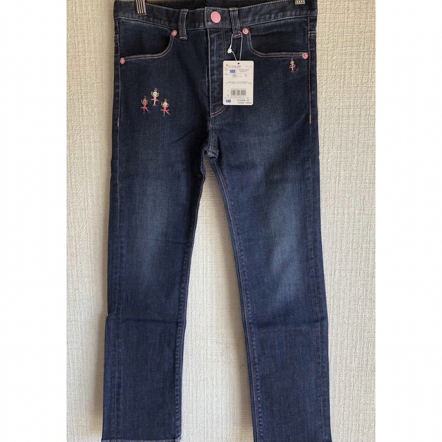 mikihouse(ミキハウス)のミキハウス　リーナちゃんデニムジーンズ　パンツ　ズボン　サイズ140　新品 レディースのパンツ(デニム/ジーンズ)の商品写真