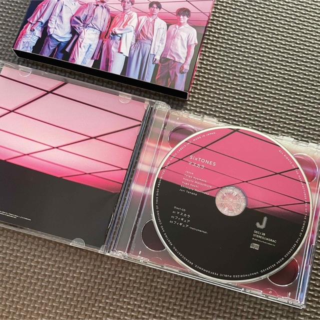 SixTONES(ストーンズ)のマスカラ 通常盤 初回盤B セット エンタメ/ホビーのCD(ポップス/ロック(邦楽))の商品写真
