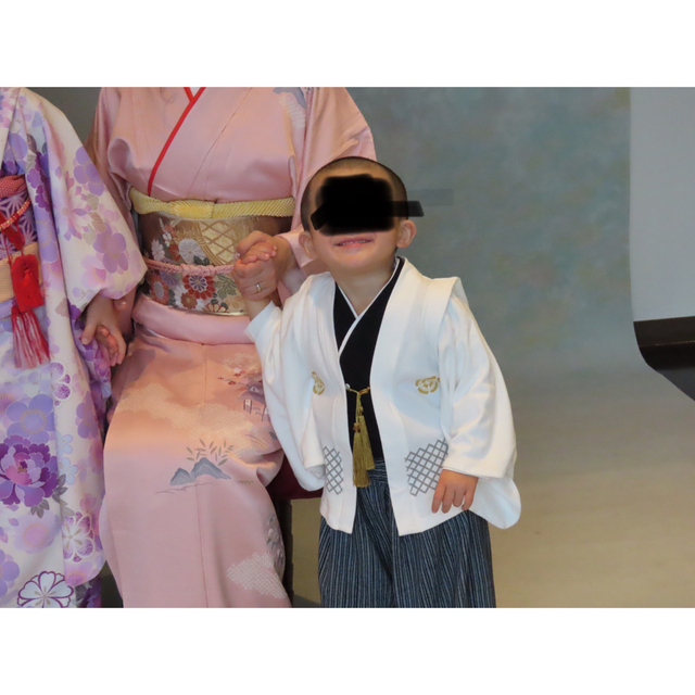 袴風　和服　100サイズ　ゲタ　靴下　セット キッズ/ベビー/マタニティのキッズ服男の子用(90cm~)(和服/着物)の商品写真